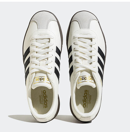 Adidas officiella, äkta, nya unisex-sneakers i retrostil för sport och fritid med snörning, JQ1501