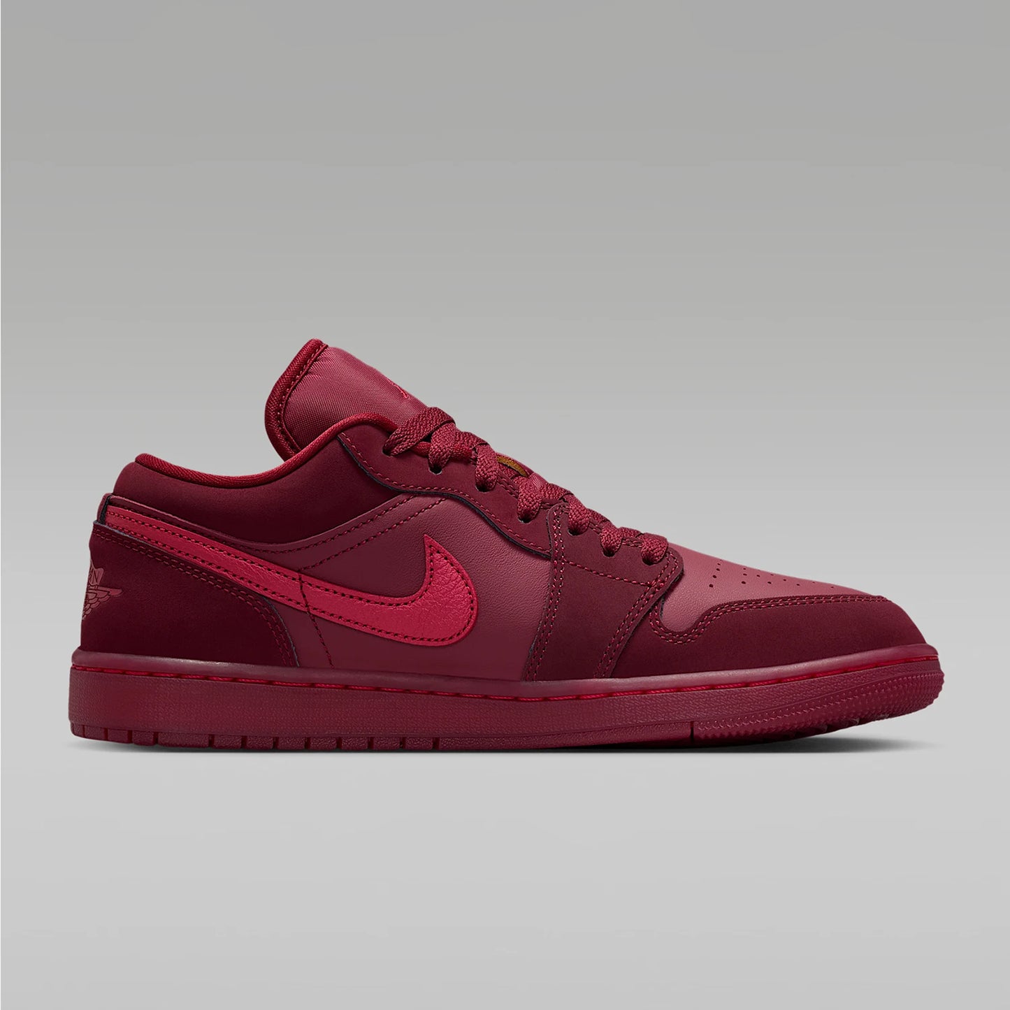 Sapatilhas Casuais Desportivas para Mulher Nike Authentic JORDAN Respiráveis e Resistentes ao Desgaste IB7012-600