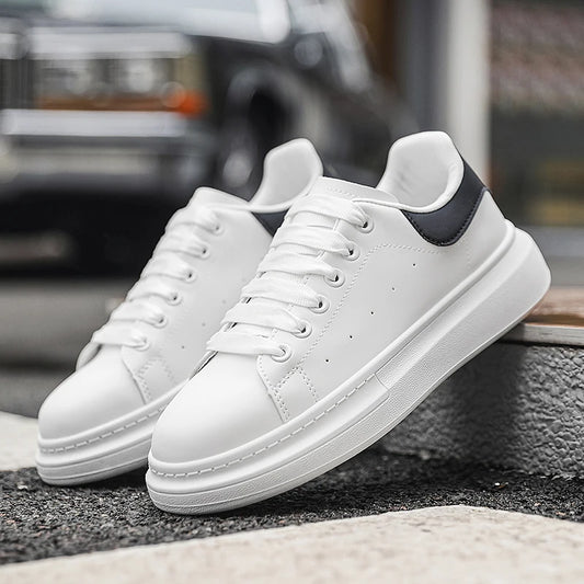 White Minimalist Sneakers For Men Comfy Leather Casual Sneakers Man Platform Skateboard Shoes Outdoor Low-cut Men's Sports Shoes