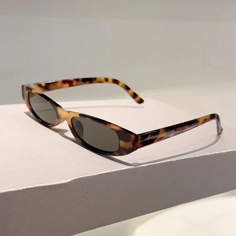 KAMMPT Narrow Oval Sunglasses Women 2025 New Fashion Outdoor Decor Shades Trendy Luxury Brand Design Vacation Casual Sun Glasses
