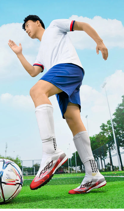 Chaussures de football pour hommes, neuves, pour terrain gazonné, professionnelles, originales, résistantes, décontractées, chaussures de football de qualité supérieure, ultralégères