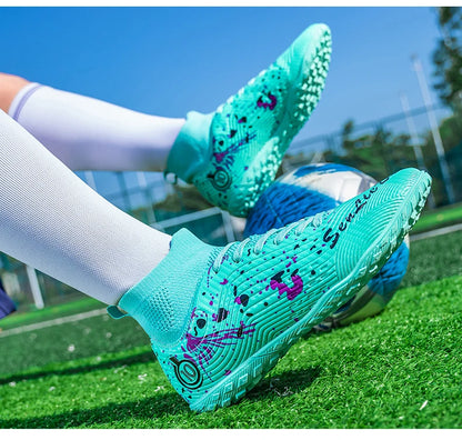 Nouvelles chaussures de football professionnelles pour hommes, chaussures de football antidérapantes, unisexes, respirantes, chaussures de futsal, nouvelles chaussures à crampons, livraison directe, ultralégères