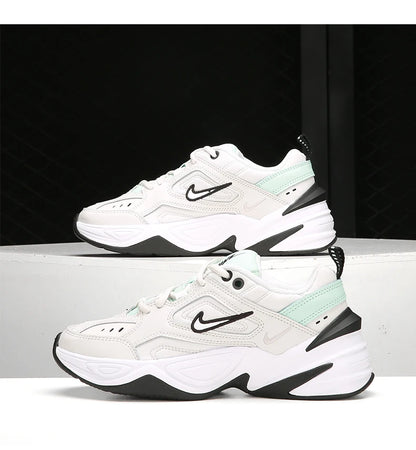 Nike Original M2K TEKNO Retro-Sneaker für Damen im Chunky-Stil AO3108-013