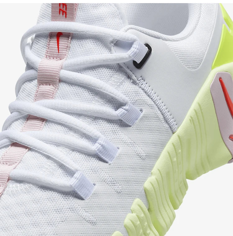 Nike Original Free Metcon 5 Damen-Leichtgewicht-Sportschuhe für das Training DV3950-104