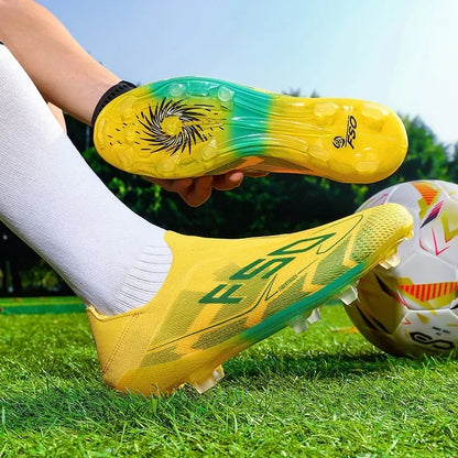 Nouvelles chaussures de football pour hommes, mi-hautes, légères, très vendues, pour l'entraînement sur herbe, antidérapantes, crampons de haute qualité pour l'extérieur.