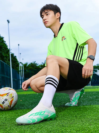 Nouvelles Chaussures de Football pour Hommes Antidérapantes, Crampons de Futsal Intérieur et de Football sur Gazon, Baskets Montantes de Haute Qualité, Meilleures Ventes pour l'Extérieur