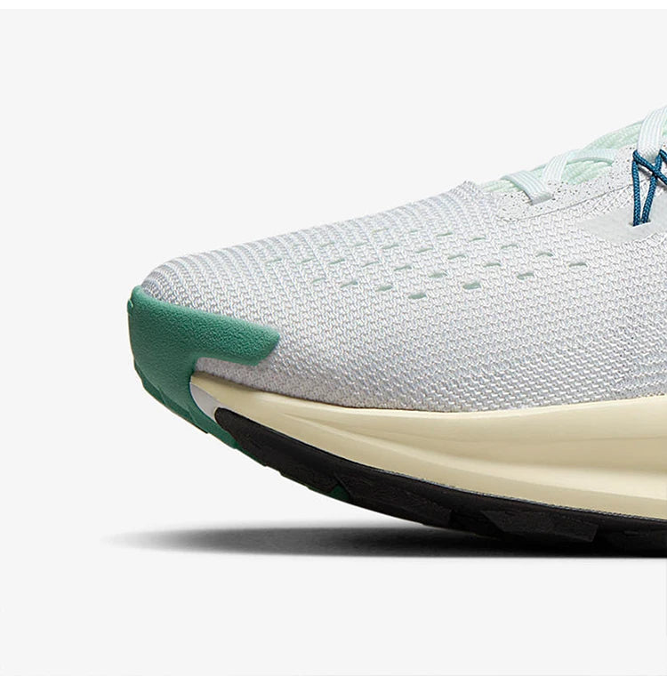 Nike originele nieuwe voorjaarscollectie: dempende, ademende hardloopschoenen voor dames DV3865-100