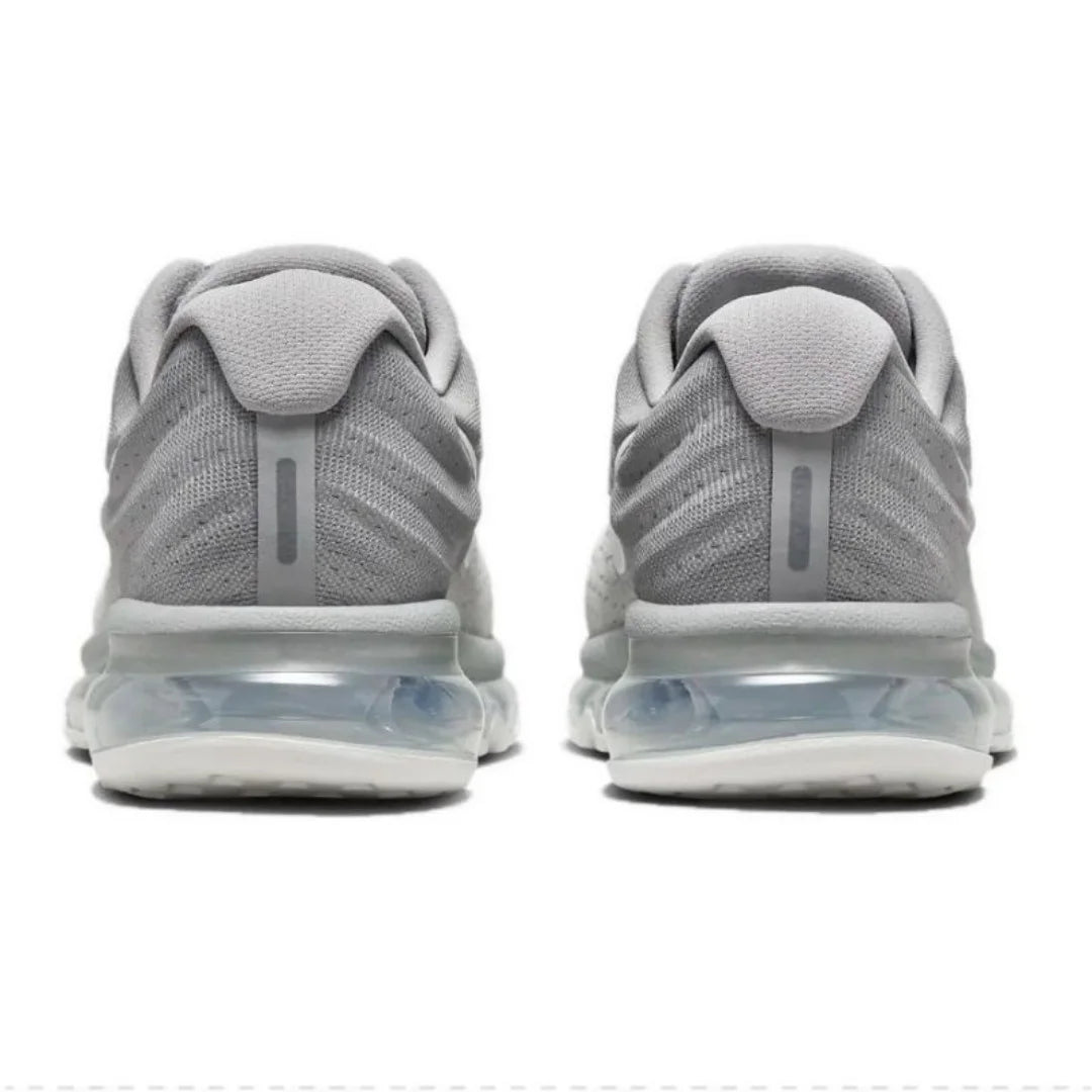 Nuova serie Air Max di Nike: scarpe casual leggere, resistenti e antiusura con ammortizzazione ad aria su tutta la lunghezza, dal design accattivante 849559-005