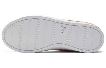 Baskets basses en polaire Puma Jada, couleur kaki, 382703-02.