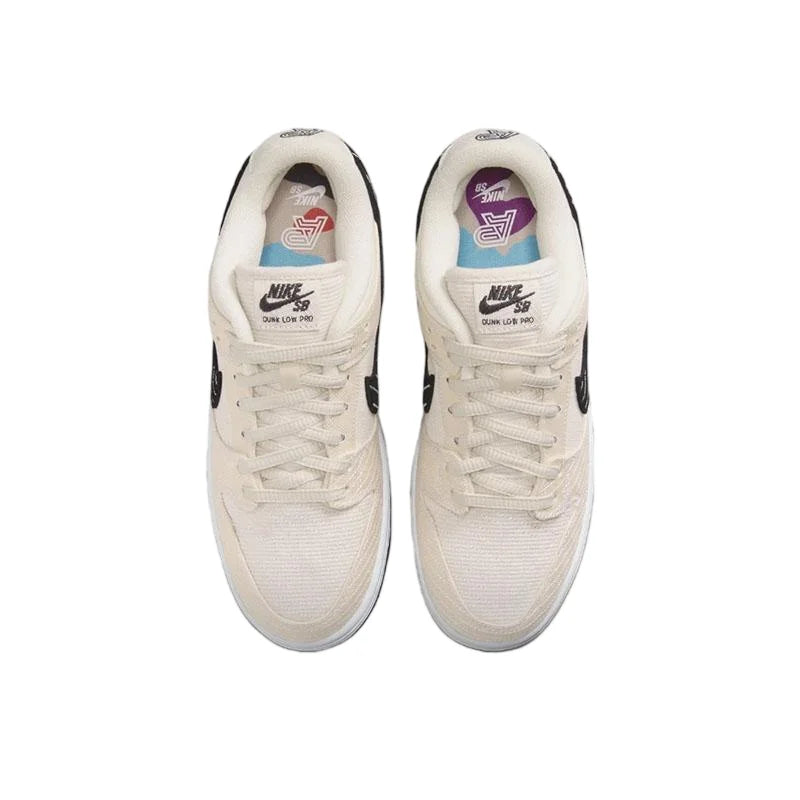„Nike Dunk SB“: stilingi, minimalistiniai, madingi, lengvi ir universalūs sportiniai bateliai, skirti patogiam kasdieniam nešiojimui ir kelionėms į darbą FD2627-200