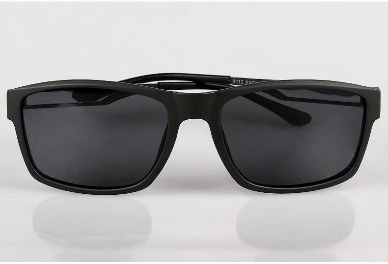 New Fashion Classic Men Polarized Glasses Hot Sale Eyewear Gentlemen Outdoor Driving Polarizing Sunglasses Oculos De Sol 8962