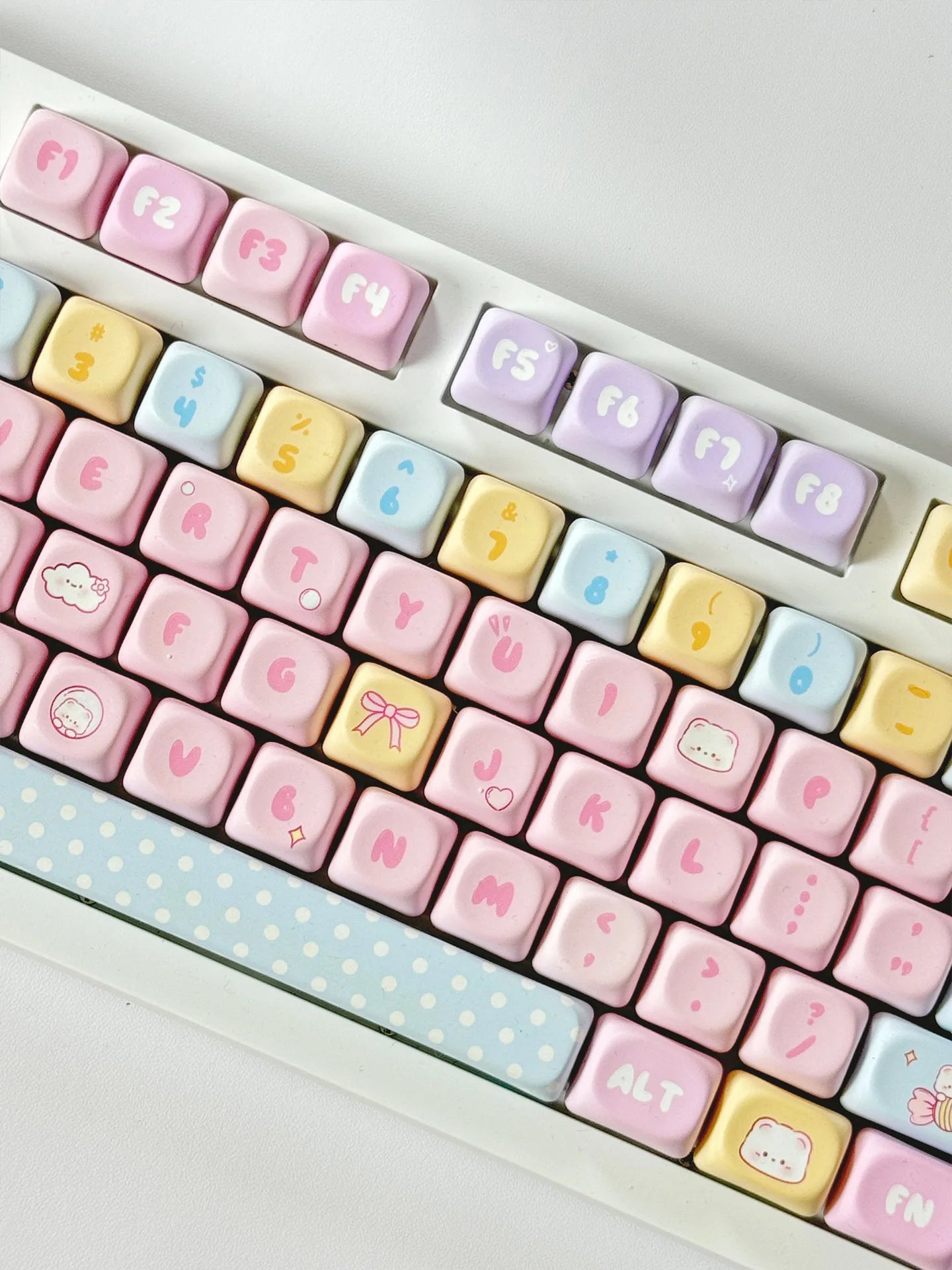 MOA Keycaps PBT Cute Candy Bear 131 Keys Small Full Set for 60/64/84/98/108 Gaming Mechanical Keyboard MX Switch