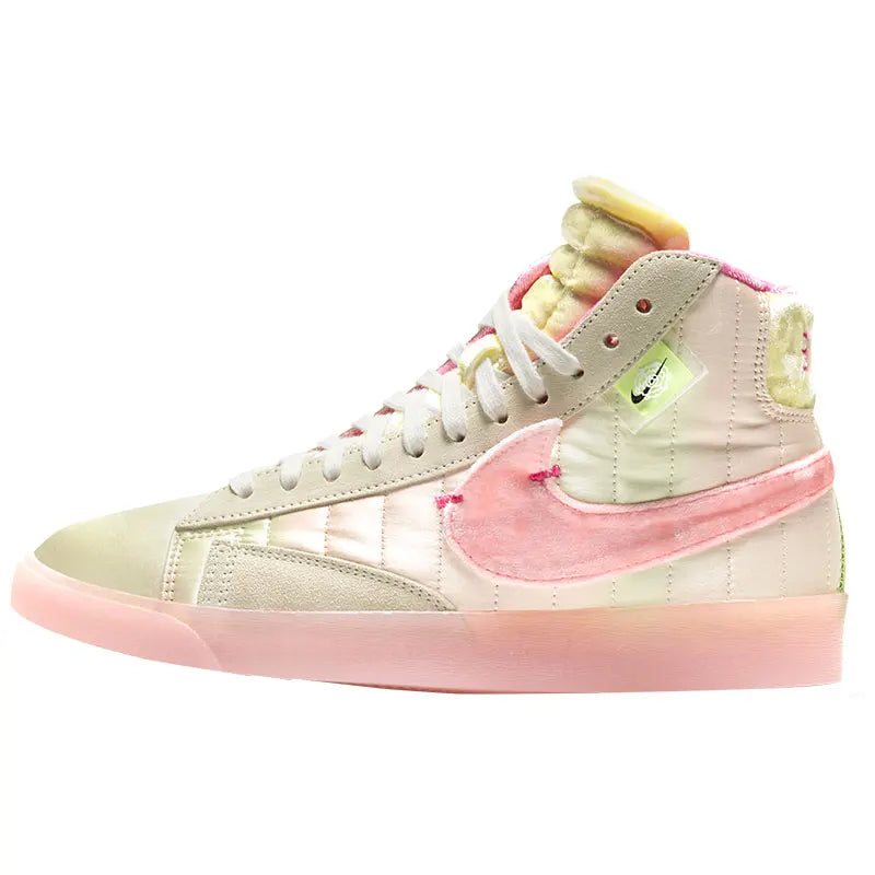 Nike Authentic -naisten tämän kauden korkeavartiset vapaa-ajan lenkkarit DD8482-163