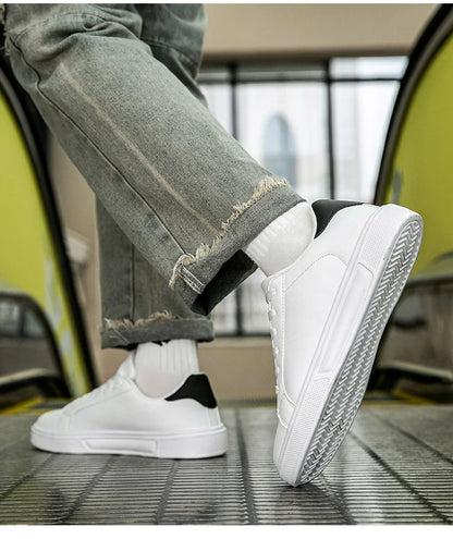 Herrenschuhe aus Kunstleder, Sneaker, trendige Freizeitschuhe, Herrensneaker, vulkanisierte Herrenschuhe, Paarschuhe, Damenschuhe