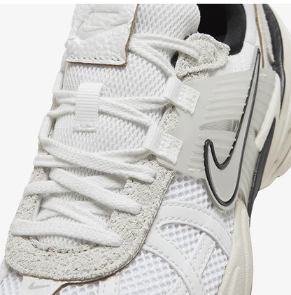 Original Nike V2K Run Herren- und Damen-Retro-Laufschuhe, atmungsaktiv und gedämpft, FN6703-100