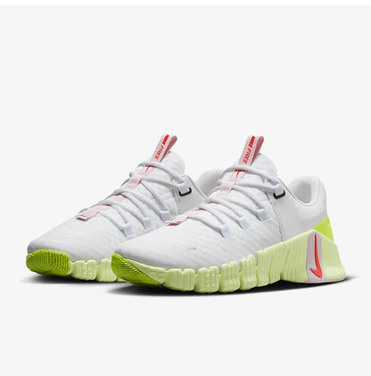 Nike Original Free Metcon 5 Damen-Leichtgewicht-Sportschuhe für das Training DV3950-104