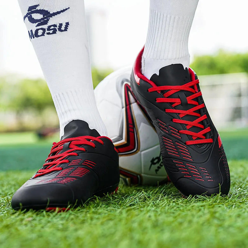 New Men's And Women's Football Shoes, Indoor And Outdoor Sports Shoes With Long Nails And Broken Nails For Football Training Mat