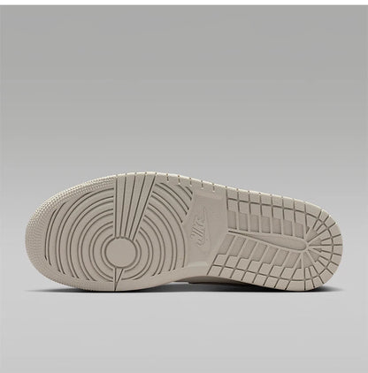 Nike Authentic JORDAN Scarpe da basket sportive da donna a collo alto con lacci, resistenti all’usura IB7010-001