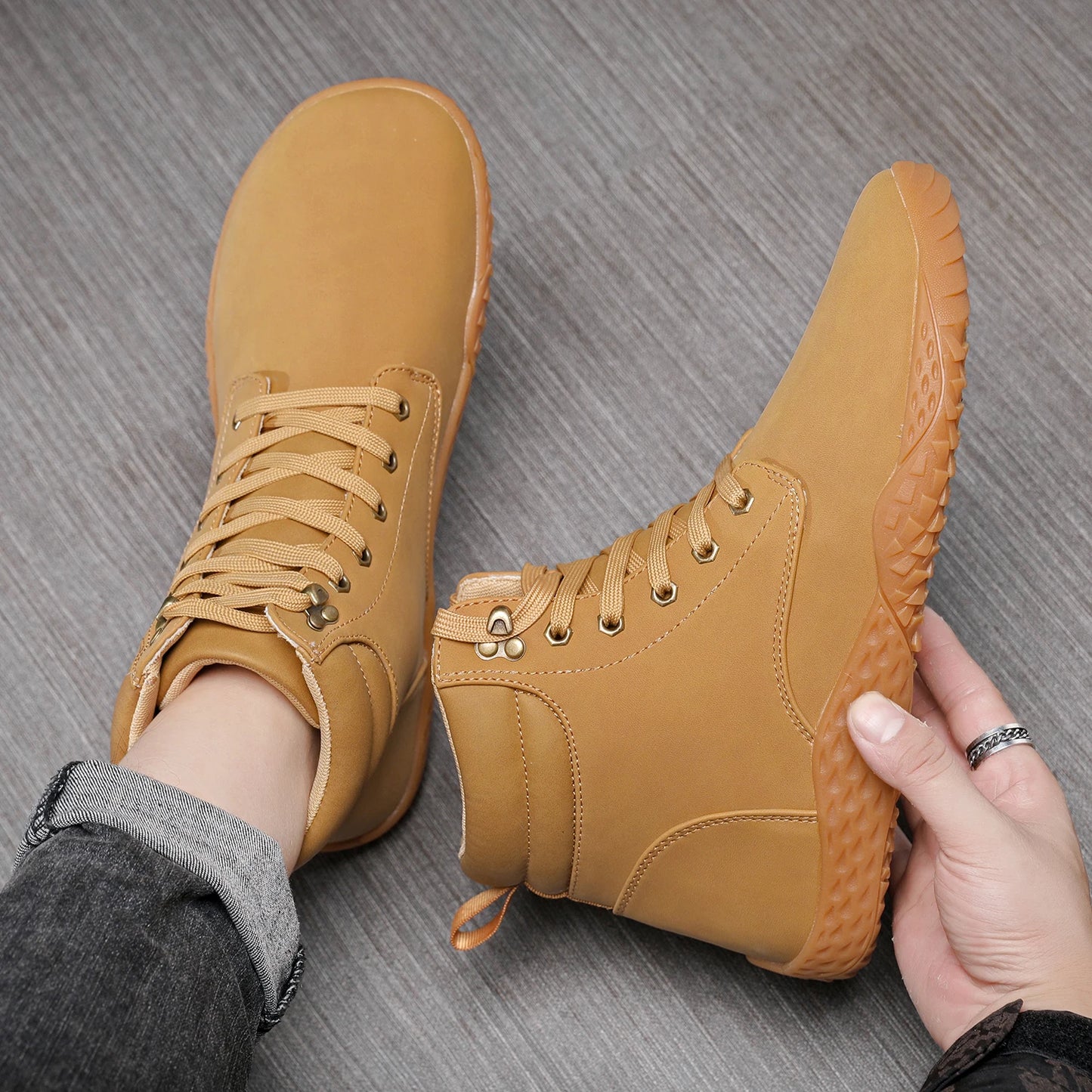 Work Lightweight Sports Shoes 41-46 Men's Shoes Wide Barefoot Sneakers Season Outdoor Breathable Versatile Casual Trendy Shoes