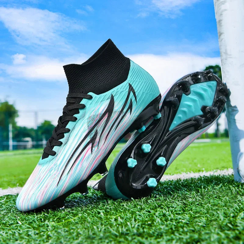 Nouvelles chaussures de football pour hommes, chaussures de football professionnelles ultralégères, chaussures d'entraînement sur gazon, baskets de match, sport de plein air, antidérapantes, unisexes