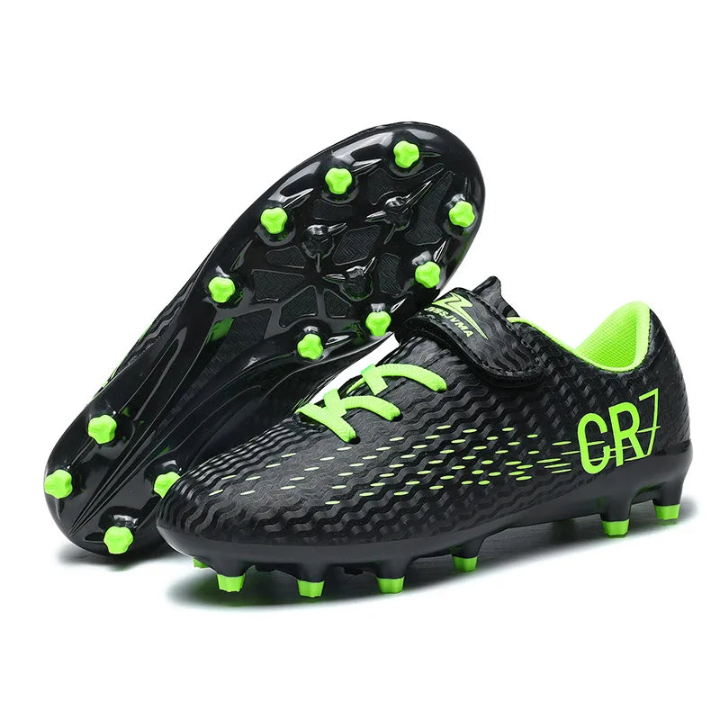 Nouvelles chaussures de football pour enfants, chaussures de sport d'extérieur, chaussures de football pour garçons et filles, chaussures de football à boucles, chaussures de futsal, pointures 28-39